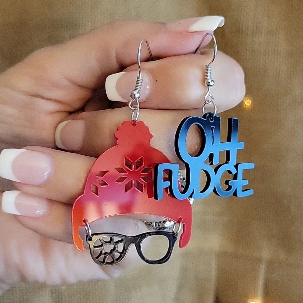 🔥LAST PAIR🔥 Ralphie Red Ryder Drop Earrings - Picture 5 of 6